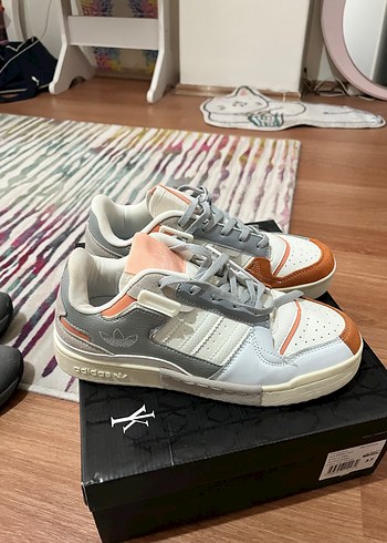 Adidas spor ayakkabı - Görsel 4