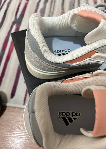 Adidas spor ayakkabı - Görsel 5
