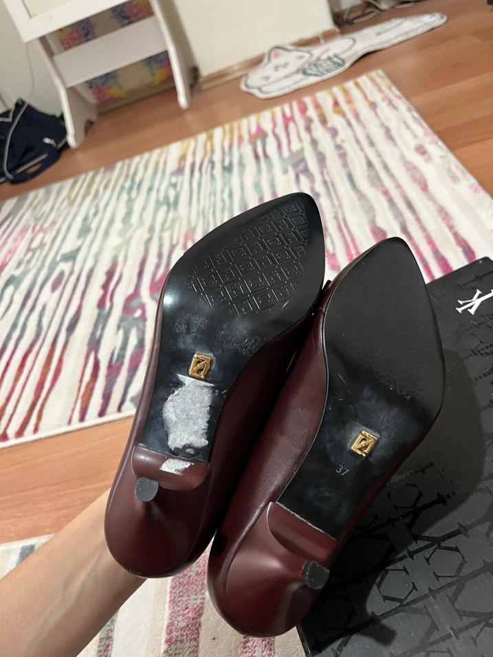 Bordo Deri Tokalı Kadın Stiletto - Görsel 5