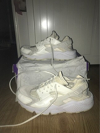 Nike Huarache Spor Ayakkabı