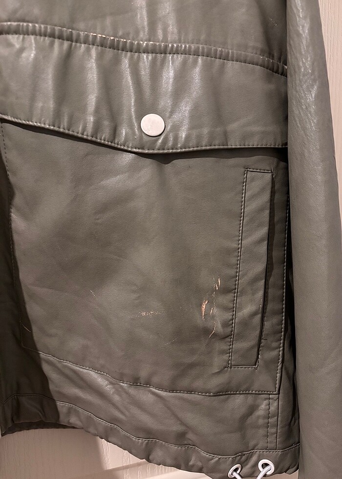 Pull and bear yağmurluk - Görsel 2