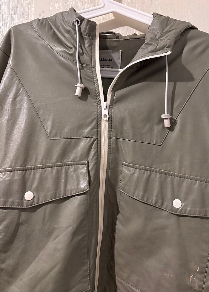 Pull and bear yağmurluk - Görsel 3