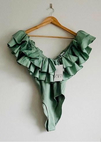 Fırfırlı Yeşil Midi body - Görsel 2