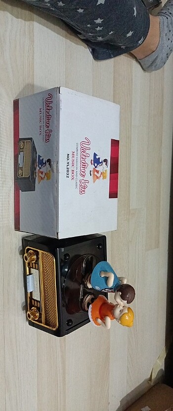 Radyo şeklinde Müzik Kutusu  - Görsel 3