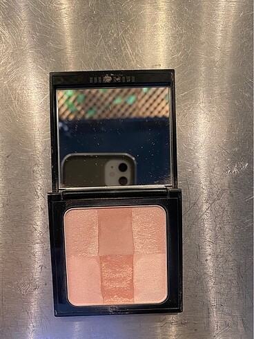  Beden Renk Bobbi Brown Highlighter