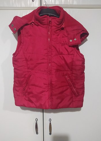 Kırmızı Fermuarlı Yelek - Görsel 2