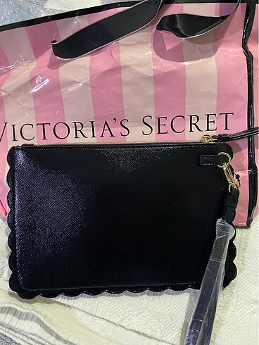 Victoria s Secret VS Clutch