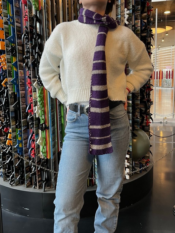 Mor Gri Çizgili Örgü Kadın Atkı - Görsel 2