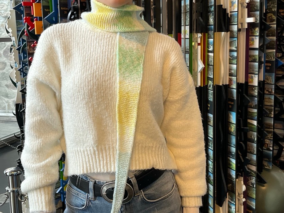 Beyaz Örgü Kadın Şal Pastel Detaylı - Görsel 3