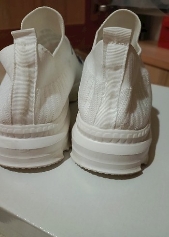 Renkli Baskılı Kadın Spor Ayakkabı - Görsel 4