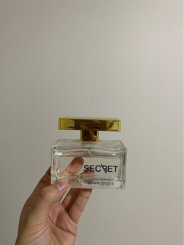 Diğer Secret parfüm