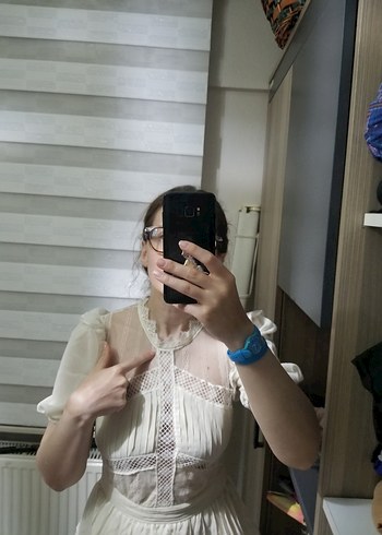 m Beden beyaz Renk Tasarım Elbise