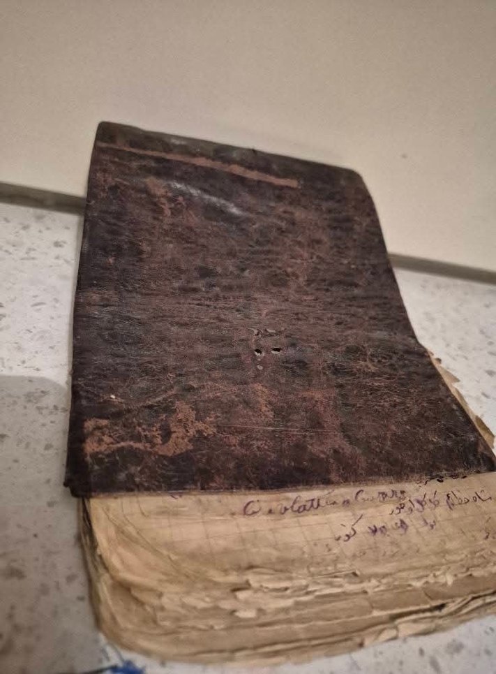 Eski ceylan Deri Kapaklı Dini Kitap - Görsel 2