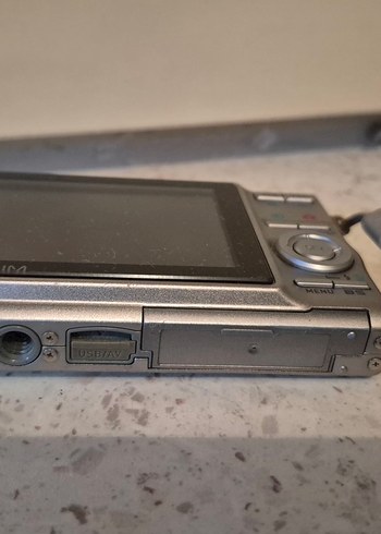 Casio Exilim serisi kompakt dijital fotoğraf makinesidir - Görsel 4