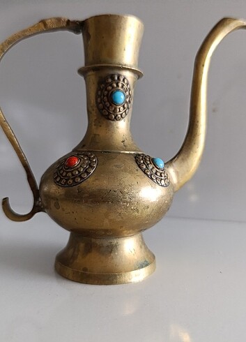 Taşlı ibrik