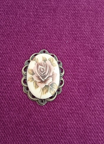 American Vintage VİNTAGE GÜL DESENLİ KOLYE