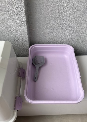 Mor Kapaklı beyaz Kedi Tuvalet Kabı - Görsel 3