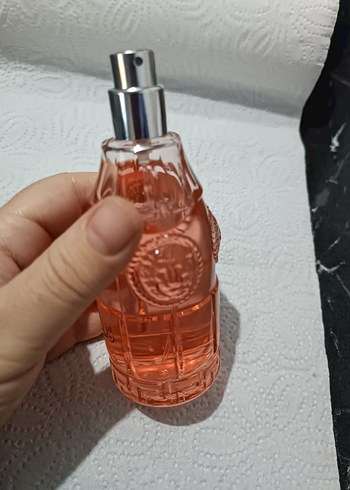 Versace Red Jeans Kadın Parfümü - Görsel 2