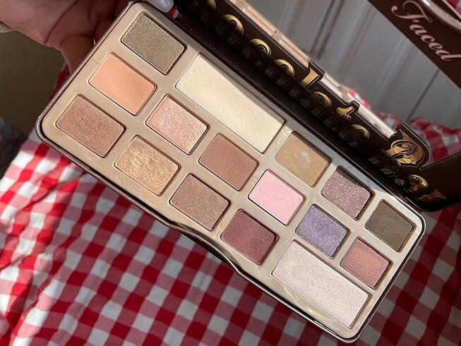 Too Faced Too faced chocolate bar