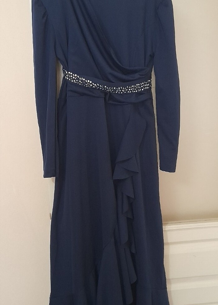 Lacivert taşlı kemerli tesettur abiye  - Görsel 2