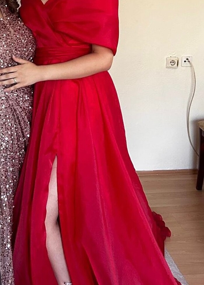 Kırmızı kına elbisesi - Görsel 3