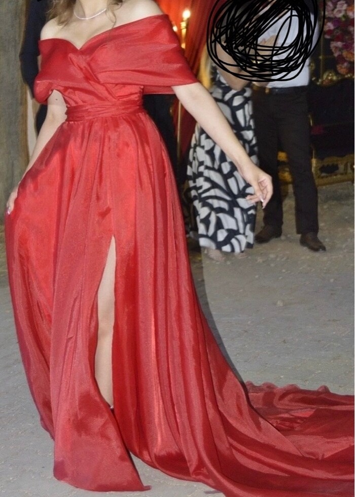 Kırmızı kına elbisesi - Görsel 2