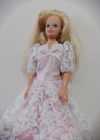  Beden Renk Fatoş Barbie bebek
