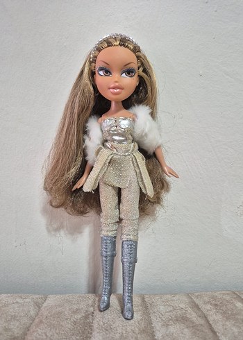 BRATZ Realy rock yasmin BEBEK