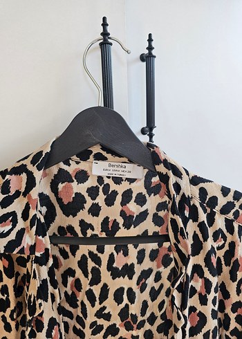 s Beden kahverengi Renk bershka leopar gömlek