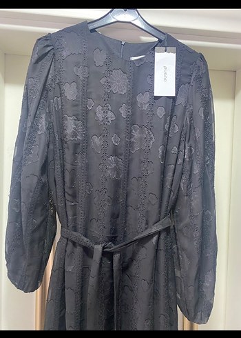 Nakışlı Siyah Uzun Renkli Elbise - Görsel 2