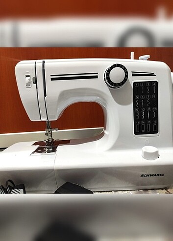 universal Beden beyaz Renk Schwartz sws-4580 dikiş makinası / İnternet fiyatı 949 TL dir
