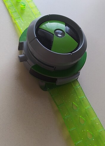  Ben10 saati 