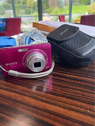 Sony SteadShot Fotoğraf makinası