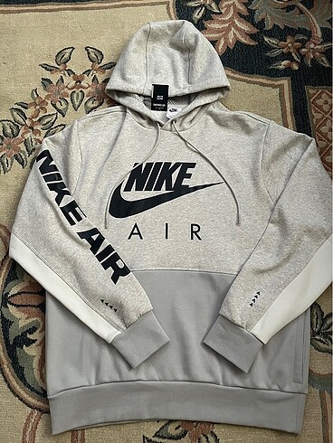 Nike sweatshirt