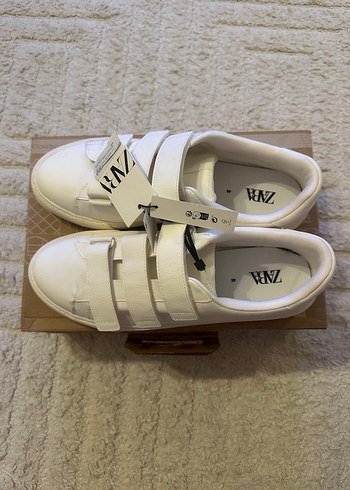 Zara Beyaz Erkek Günlük Spor Ayakkabı - Görsel 4