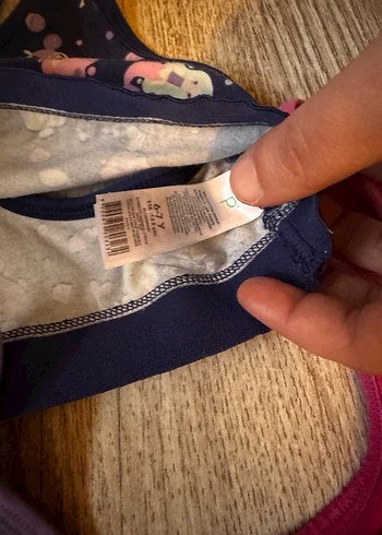 Kızlar için Çok Renkli Baskılı Tayt ve Atlet - Görsel 6