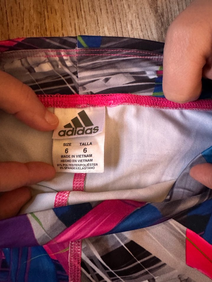 Kızlar için Çok Renkli Baskılı Tayt ve Atlet - Görsel 2