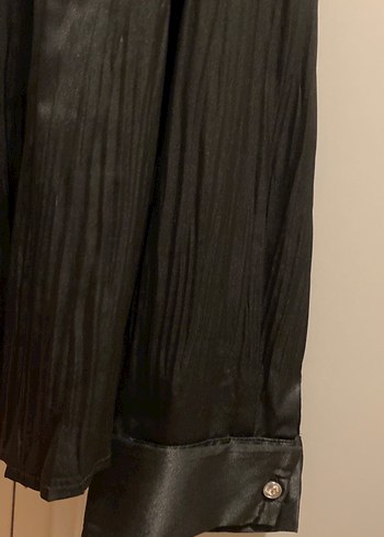 Kadın Siyah saten  Uzun Kollu Gömlek - Görsel 3