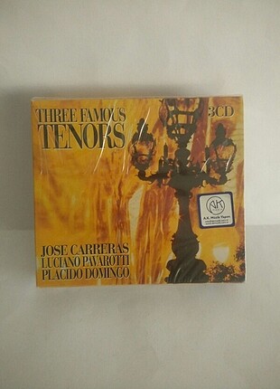 Cd Three famous tenors, Carreras, pavarotti, domingo. 3 cd, amba