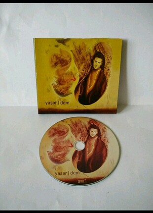 Cd Yaşar, dem albümü