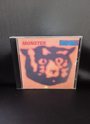 Cd Rem Monster albümü