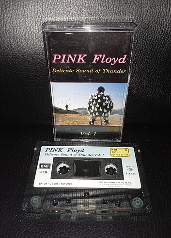 Kaset Pink Floyd, delicate sound of thunder vol 1 albümü. 1989 K