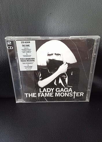 Cd Lady Gaga the fame monster. Avrupa baskı. CD kabında çatlak v