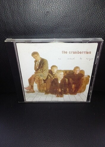 Cd the cranberries no need to argue. 1994 made in great britain.