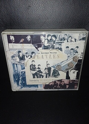 Cd The Beatles Anthology 1 albümü. Kitapçıklı, 2 disk box albüm.