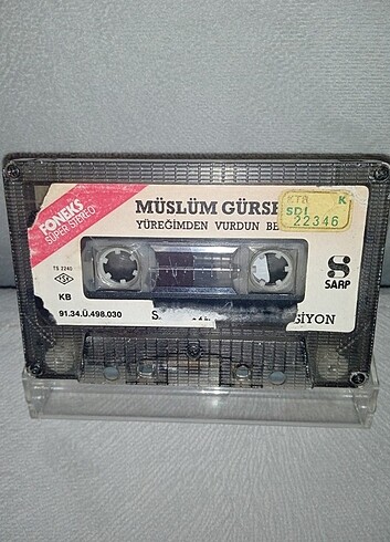 Kaset Müslüm Gürses yüreğimden vurdun beni. 1991 Kağıt Baskı. ka