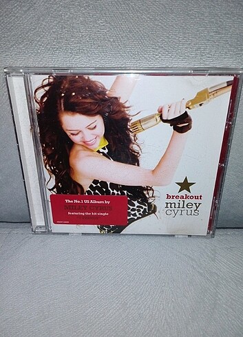CD Miley Cyrus Breakout albümü. Orijinal, Avrupa baskı. Dinlemey
