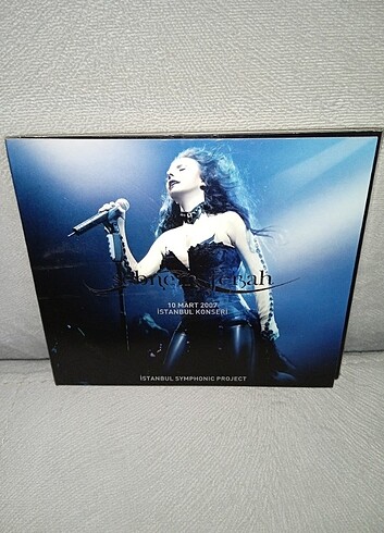 Cd Şebnem Ferah 10 mart 2007 istanbul konseri. 2 disk. Diskler 1