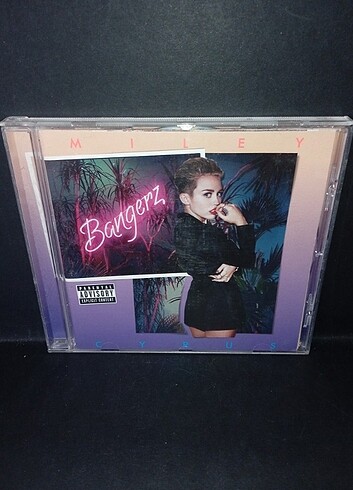 Cd Miley Cyrus bangerz albümü. orijinal. Avrupa baskı. Disk 10 ü