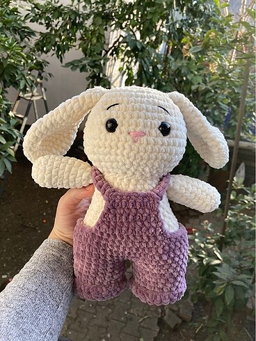 Kadife amigurumi tavşan